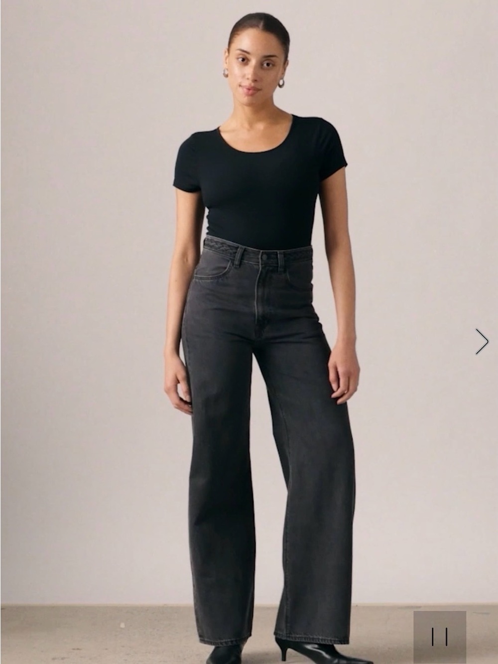 Levi’s Ribcage Wide Leg High Rise Braided Black Jeans Size 32x32